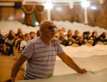 Крымскотатарский театр пригласил на репетицию обучающихся театрального кружка